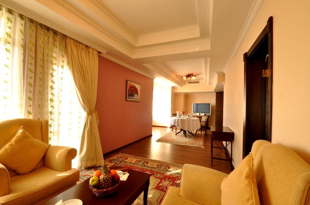 Esenboga Airport Hotel Ankara Exteriör bild